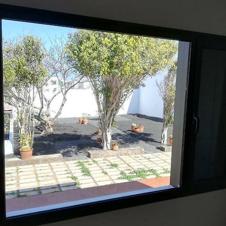 Vivienda Vacacional La Cañada Tinajo Exterior foto